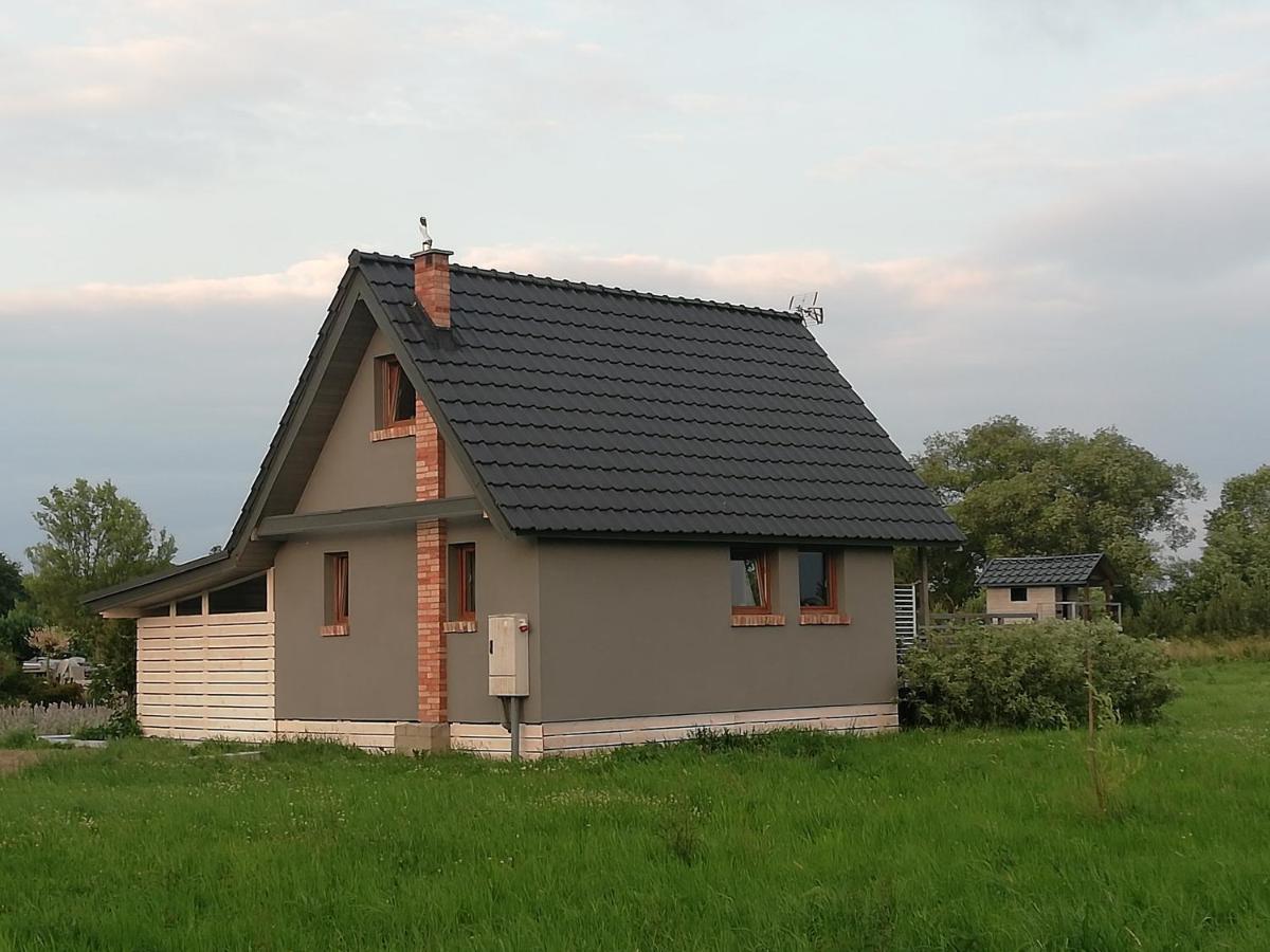 Domek Goscinny Ujście-Darłowskie المظهر الخارجي الصورة